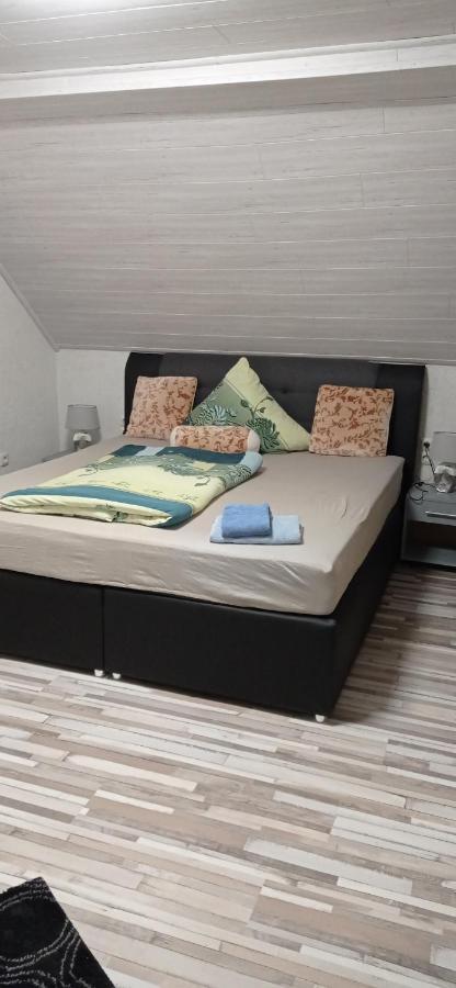 Ferienwohnung Liebscher Sehmatal Ngoại thất bức ảnh